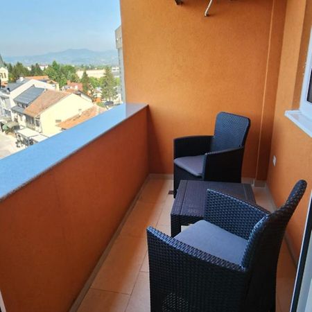 Brand New Two Bedroom And One Living Room Apartment In A Great Location! SJJ Extérieur photo